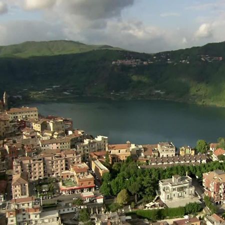 Apartamento Relax Sul Lago Genzano di Roma Exterior foto
